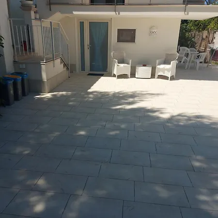 Casa Fiori Di Maggio Nyaraló